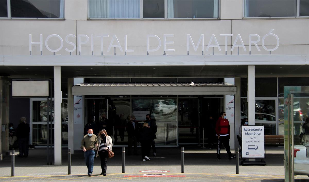 Acceso principal al Hospital de Mataró.