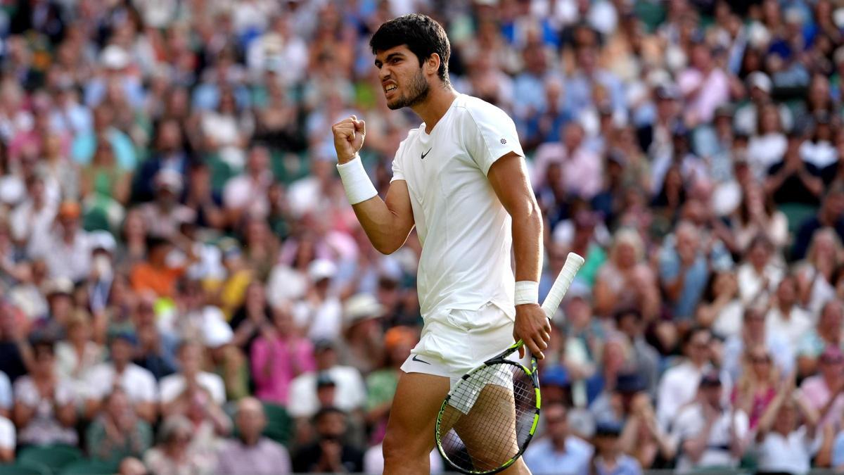 Alcaraz sigue luchando por los puntajes de Wimbledon
