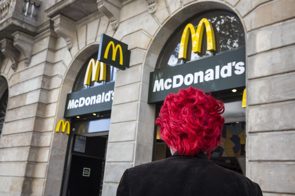 Macrooferta de empleo en McDonald’s: 446 nuevos puestos en estos restaurantes