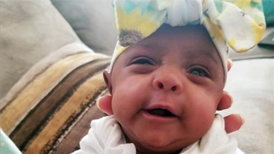 Video Esta Es Saybie La Bebe Mas Pequena Del Mundo