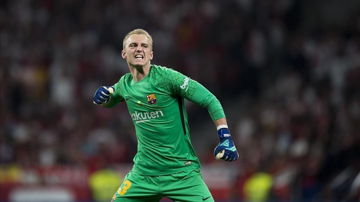 Cillessen celebra el 0-1 del Barça al Sevilla que nació de un soberbio pase suyo a Coutinho. Cillessen celebra el 0-1 del Barça al Sevilla que nació de un soberbio pase suyo a Coutinho.