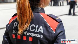 Les oposicions amb quotes per a dones desperten el recel de mossos i bombers