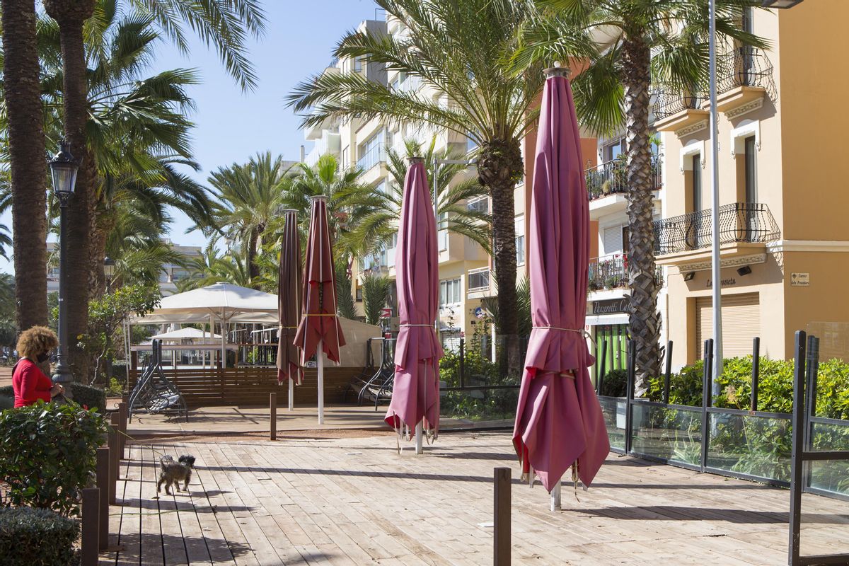 El paseo marítimo de Lloret, con los bares cerrados, el pasado enero. El paseo marítimo de Lloret, con los bares cerrados, el pasado enero.