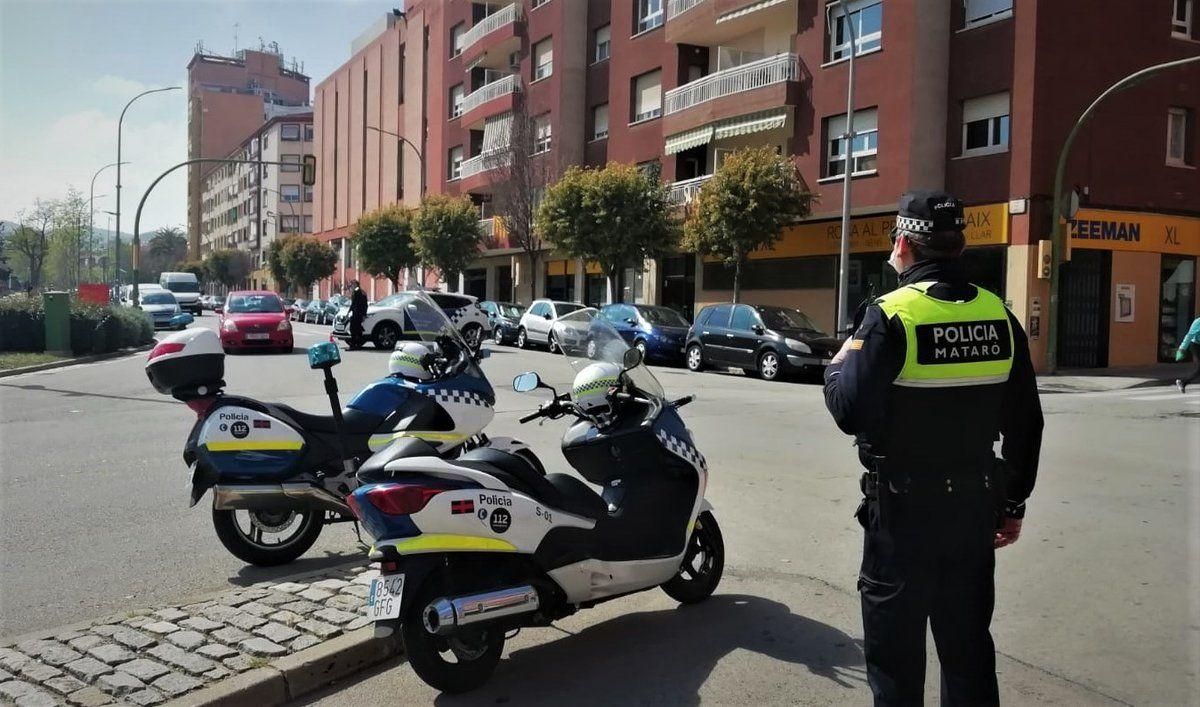 Un policia local de Mataró. Un policia local de Mataró.