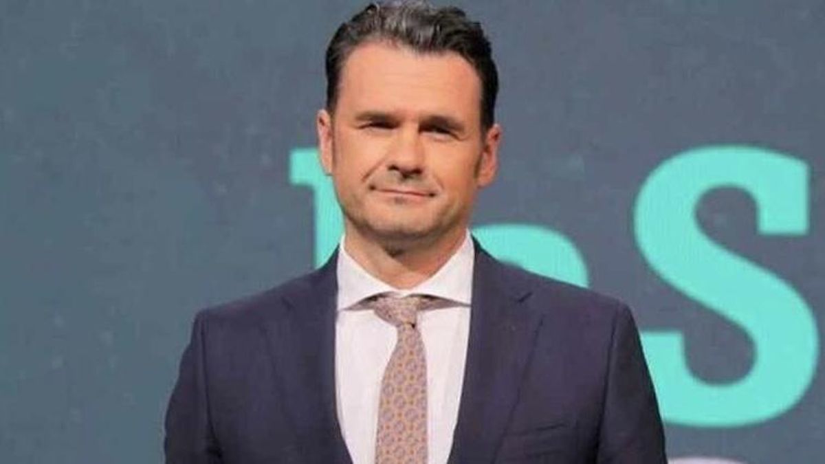 Iñaki López abandona temporalmente 'laSexta Noche' por un problema de salud Iñaki López abandona temporalmente 'laSexta Noche' por un problema de salud
