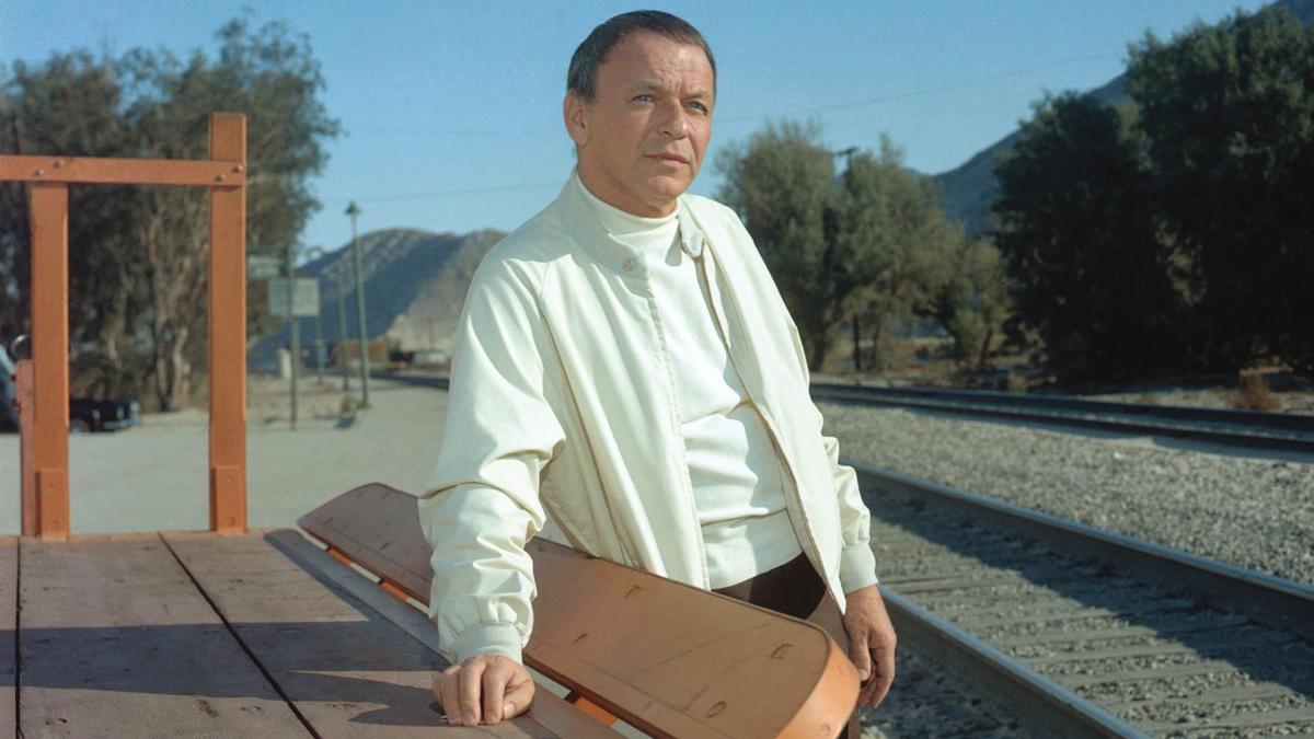 Frank Sinatra, en una foto promocional de ’Watertown’