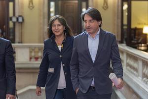 Laura Borràs y Francesc de Dalmases, en el Parlament.