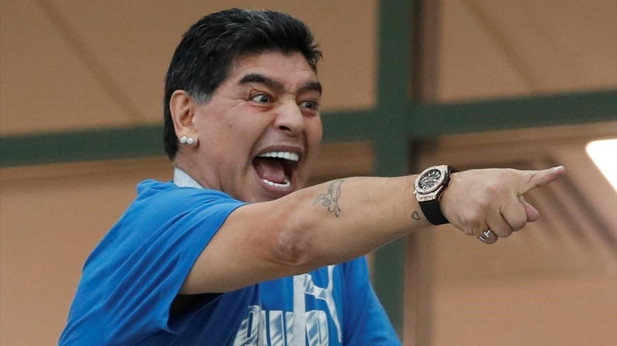 Maradona, durante un enfrentamiento entre Argentina y Croacia, en el 2018. Maradona, durante un enfrentamiento entre Argentina y Croacia, en el 2018.