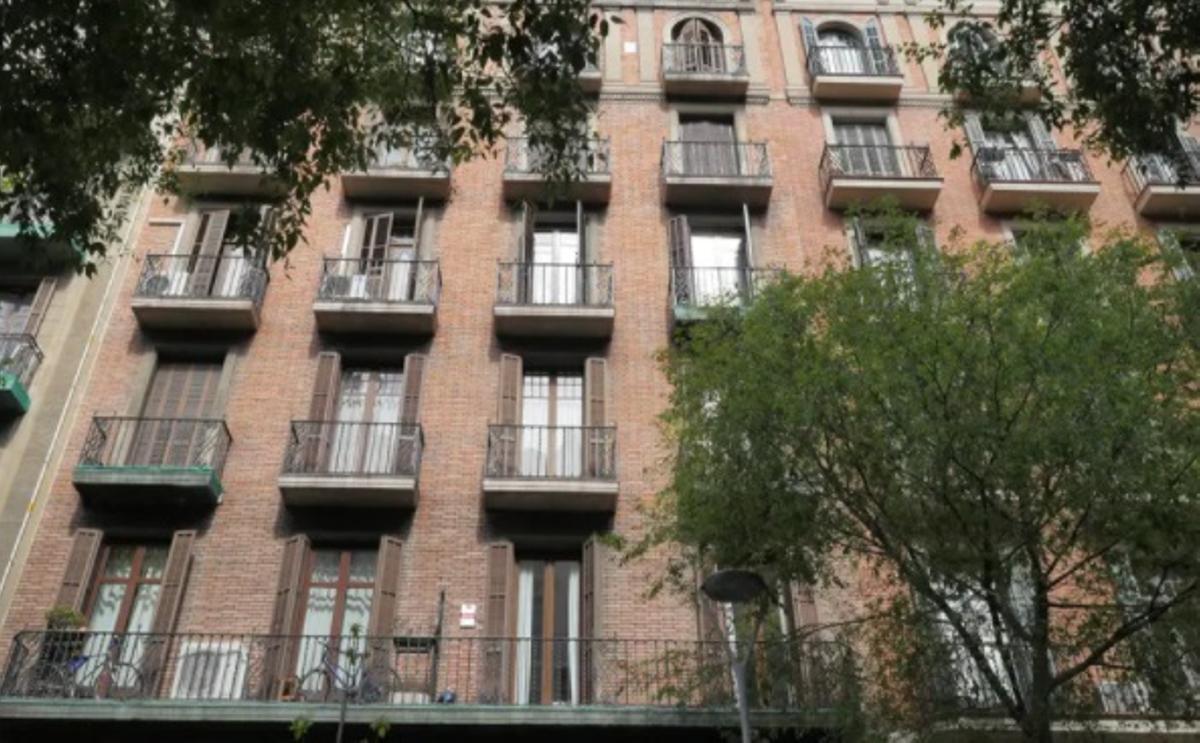 ¿Quants diners necessito per llogar un pis o una habitació a Barcelona?