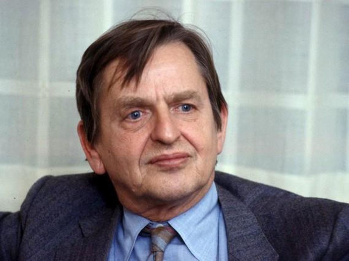 Foto de archivo fechada en 1985 en Estocolmo que muestra al primer ministro de Suecia Olof Palme. Foto de archivo fechada en 1985 en Estocolmo que muestra al primer ministro de Suecia Olof Palme.