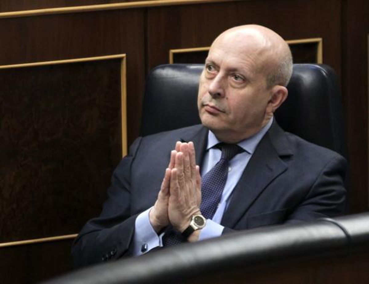 El ministro de Educación, José Ignacio Wert, en el Congreso, en diciembre del 2013. El ministro de Educación, José Ignacio Wert, en el Congreso, en diciembre del 2013.
