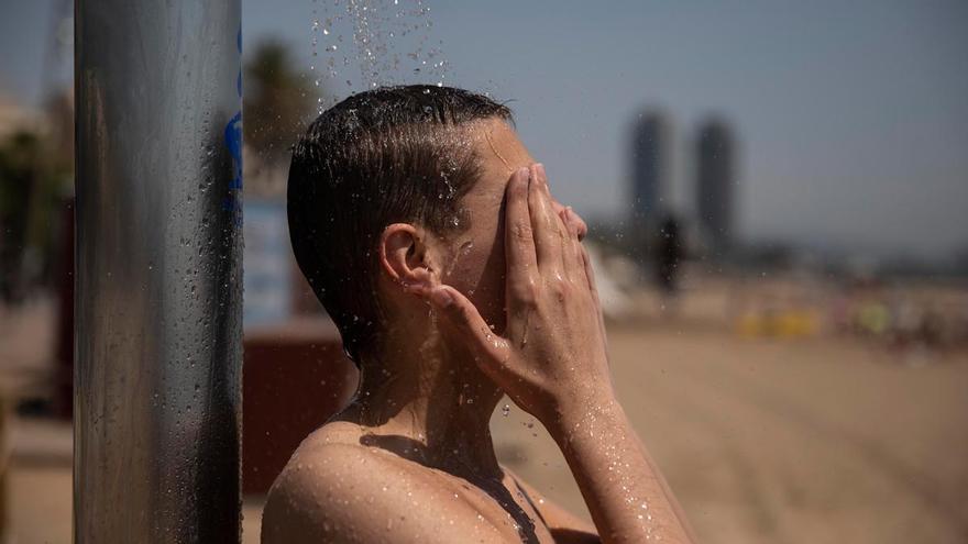 Onada de calor: Barcelona ofereix 162 punts en els quals refugiar-se aquest estiu - Vimarsana News