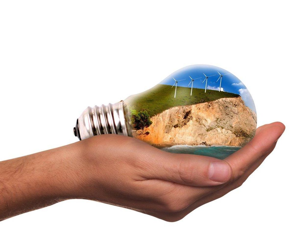 La sostenibilidad tiene tres pilares: medioambiental, social y económico. La sostenibilidad tiene tres pilares: medioambiental, social y económico.