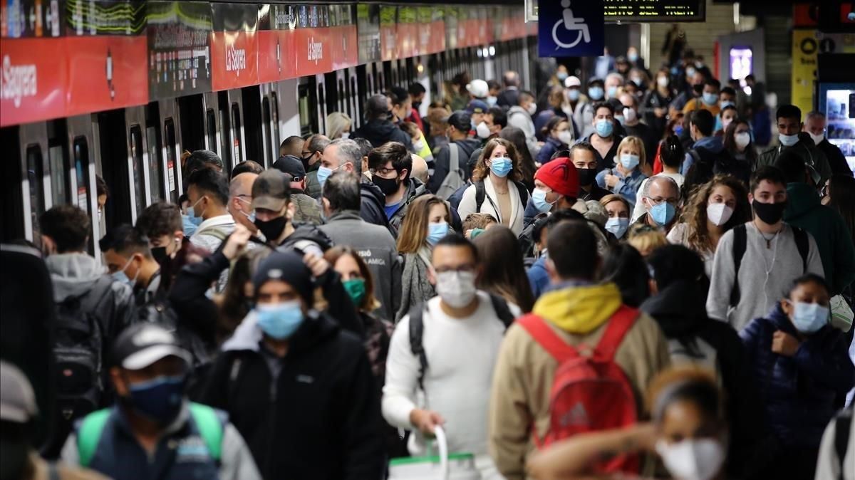 Bus i metro: la pandèmia que no va ser Bus i metro: la pandèmia que no va ser