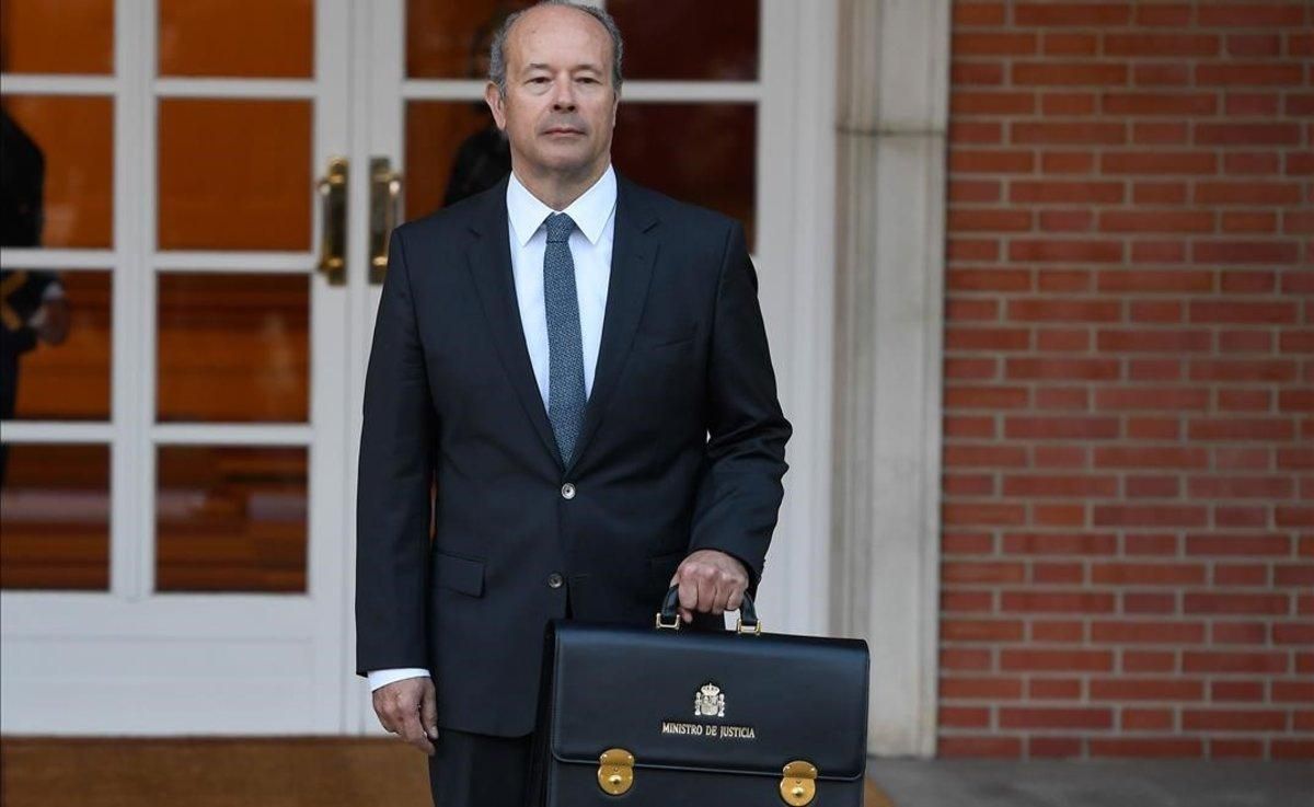 El ministro de Justicia, Juan Carlos Campo, a su llegado a La Moncloa. El ministro de Justicia, Juan Carlos Campo, a su llegado a La Moncloa.