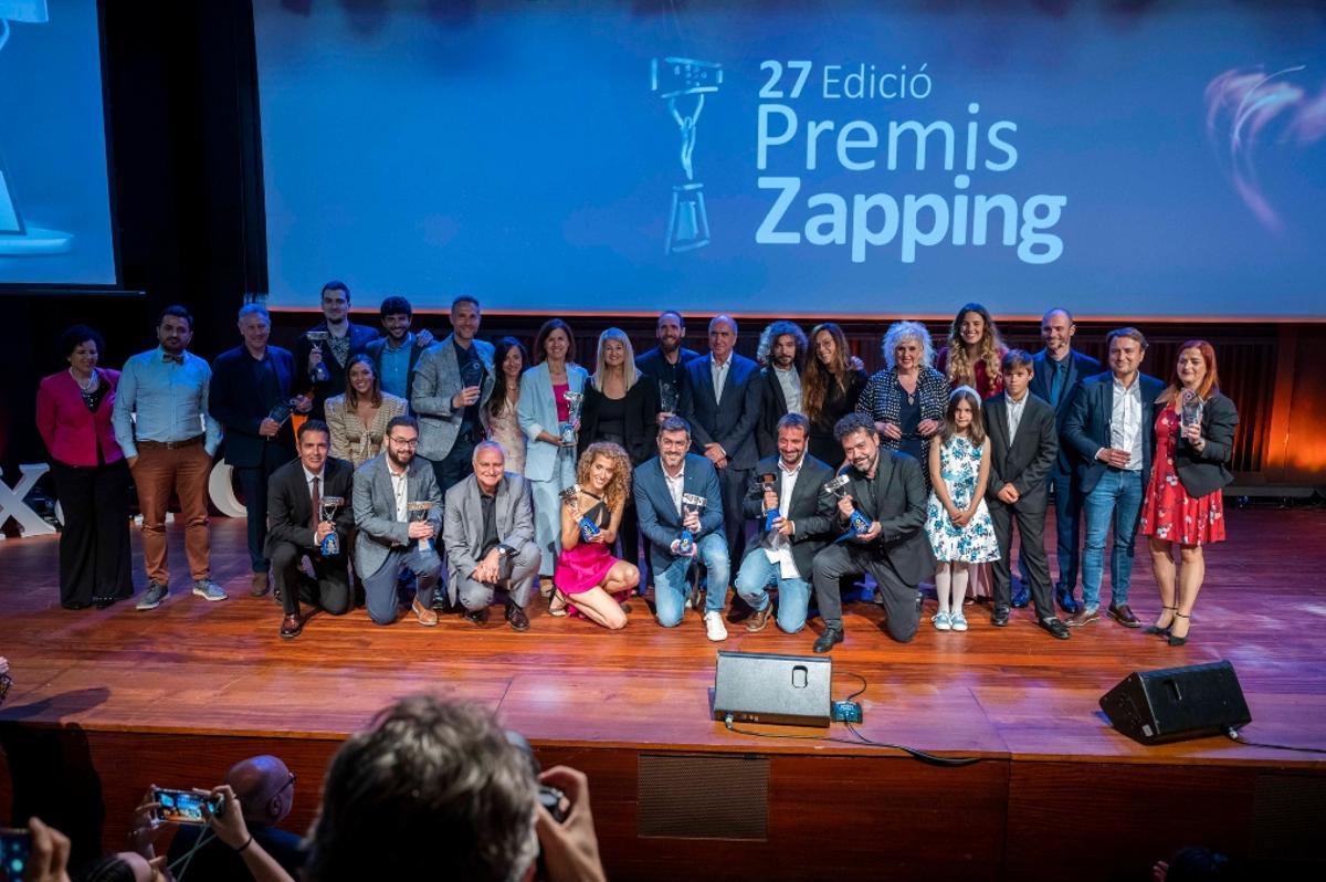 Los premiados en la 27ª edición de los Premis Zapping, en la gala celebrada el jueves, en Barcelona.