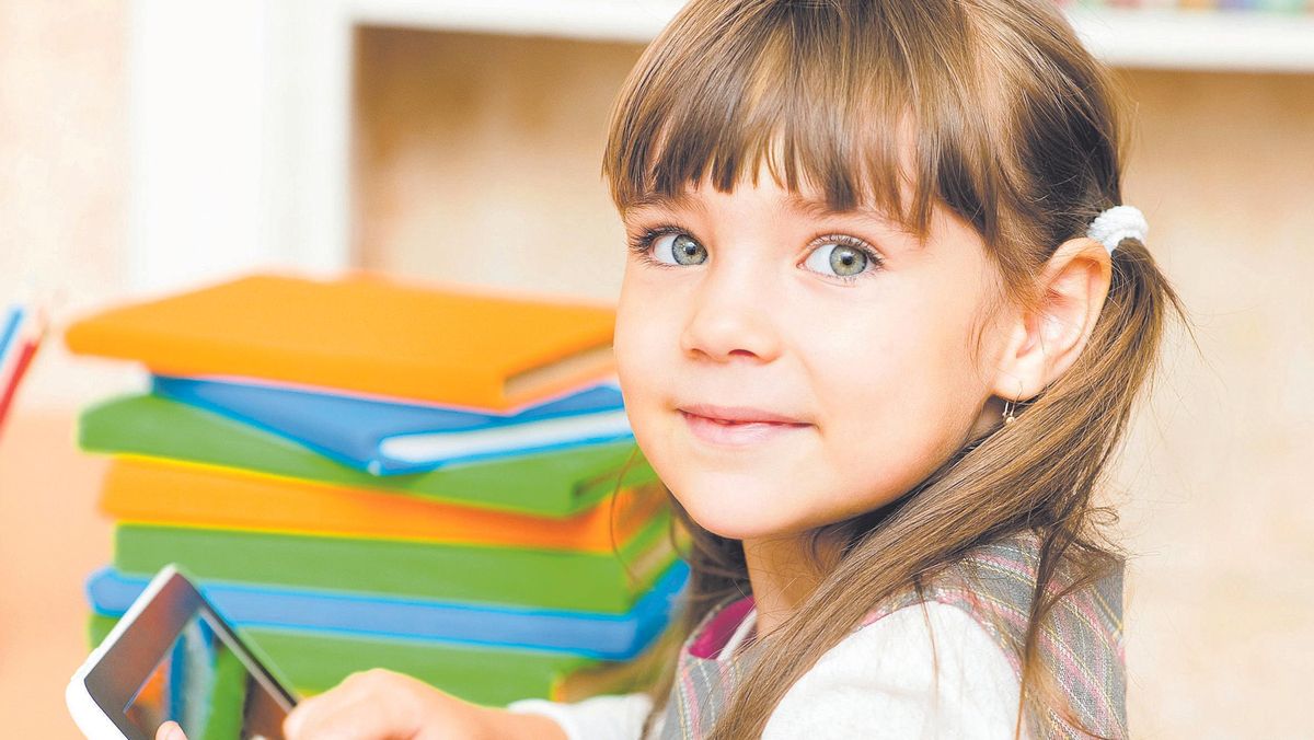 Los padres deben elegir cuidadosamente qué libros digitales leen sus hijos. Los padres deben elegir cuidadosamente qué libros digitales leen sus hijos.