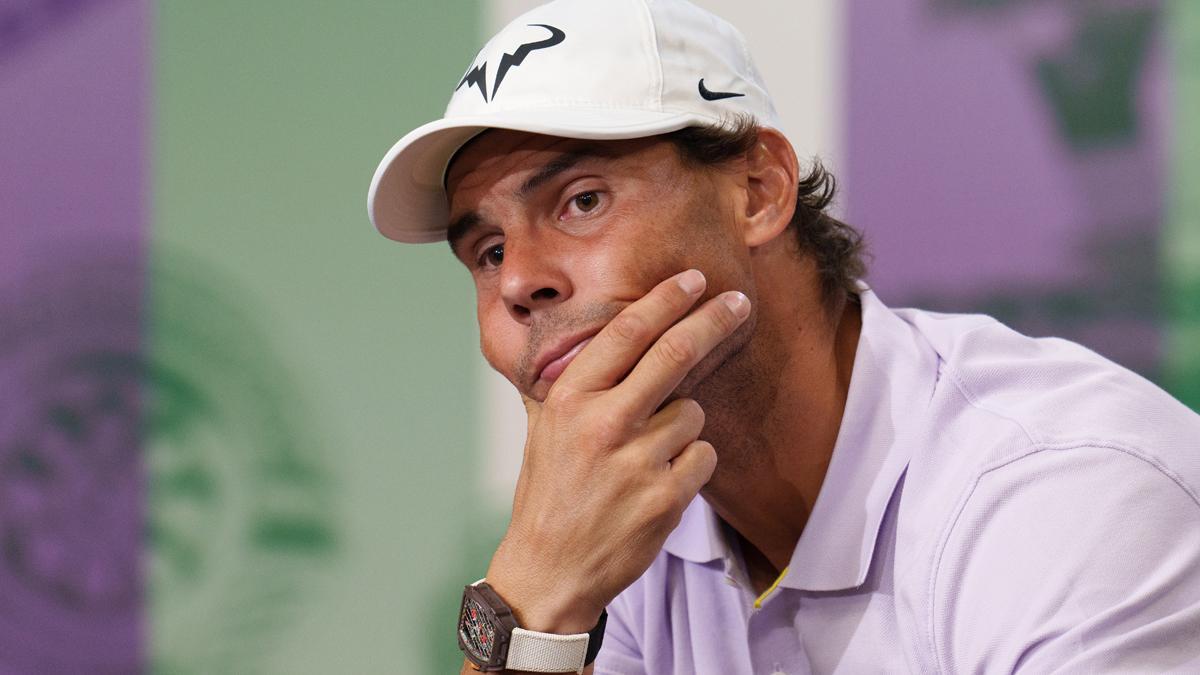 Rafa Nadal anuncia que se retira de Wimbledon: “No tiene sentido seguir, la lesión empeoraría”.