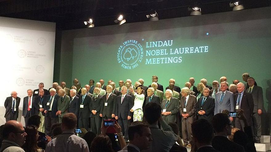 Più di 100 premi Nobel chiedono la fine della guerra in Ucraina e sollevano la minaccia nucleare