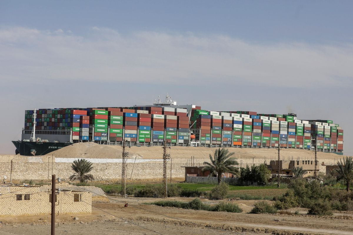 Un mar de litigis esperen l’‘Ever Given’, el vaixell que va bloquejar el canal de Suez Un mar de litigis esperen l’‘Ever Given’, el vaixell que va bloquejar el canal de Suez