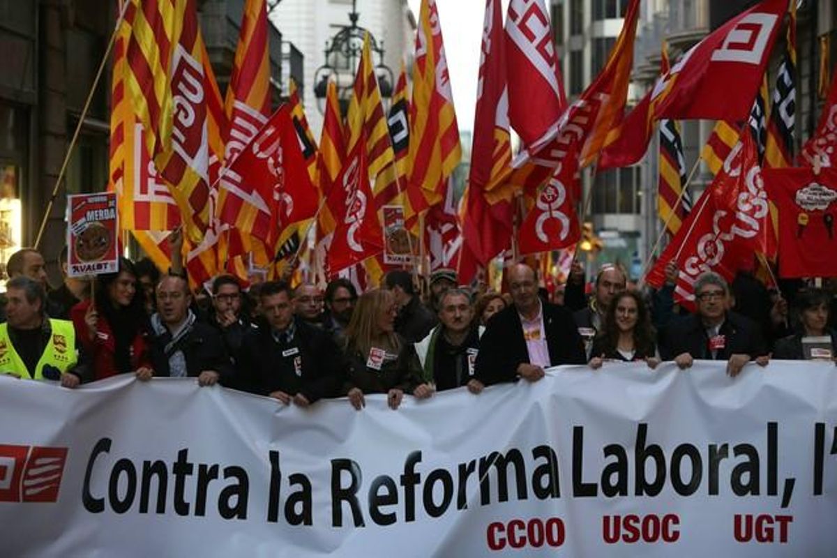 Manifestación contra la reforma laboral, en febrero del 2014 en Barcelona. Manifestación contra la reforma laboral, en febrero del 2014 en Barcelona.