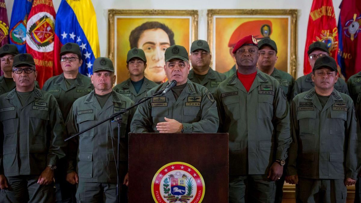 Deixen anar els vuit militars de Veneçuela que van segrestar dissidents de les FARC Deixen anar els vuit militars de Veneçuela que van segrestar dissidents de les FARC