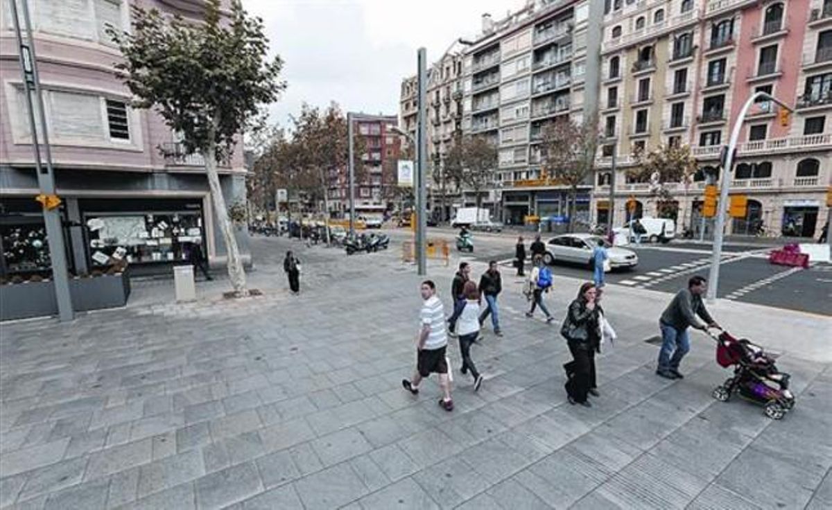 Una de las seis placitas duras que ganará el Paral·lel al finalizar la reforma. Una de las seis placitas duras que ganará el Paral·lel al finalizar la reforma.