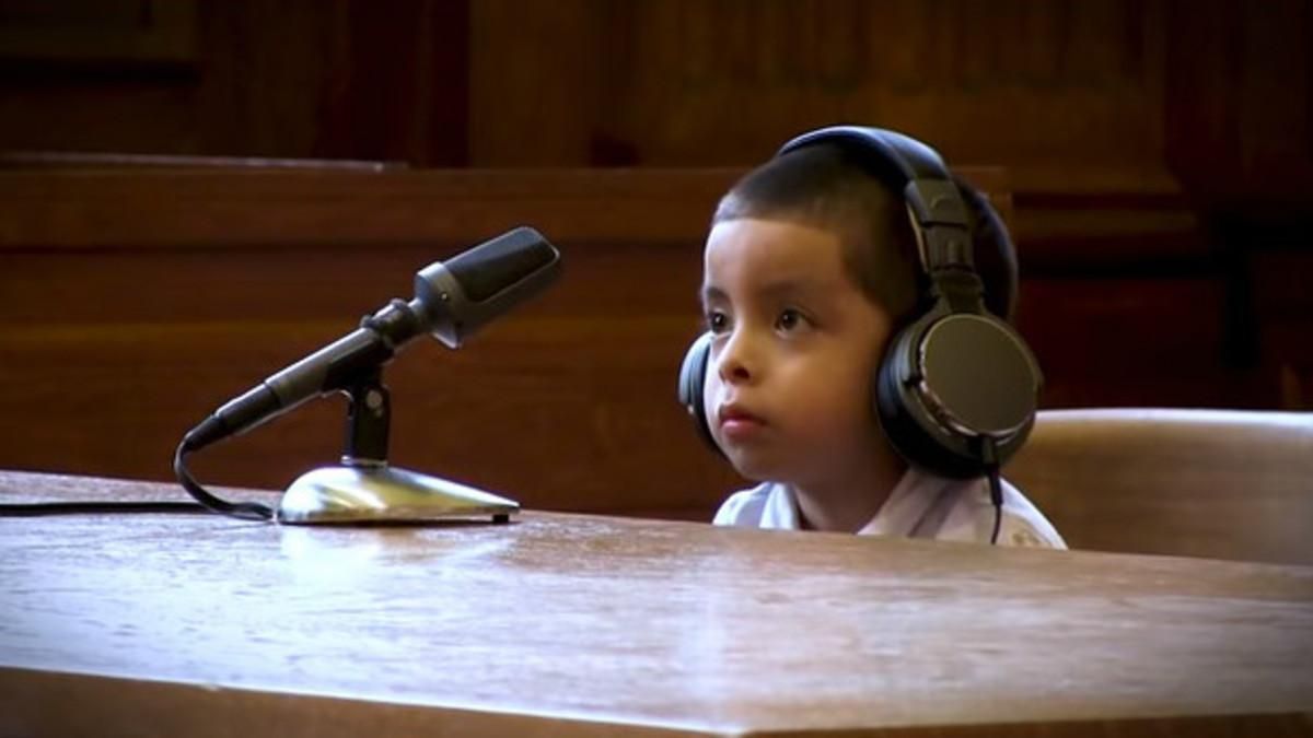 Captura del vídeo de la oenegé que denuncia los juicios a menores sin abogados Captura del vídeo de la oenegé que denuncia los juicios a menores sin abogados
