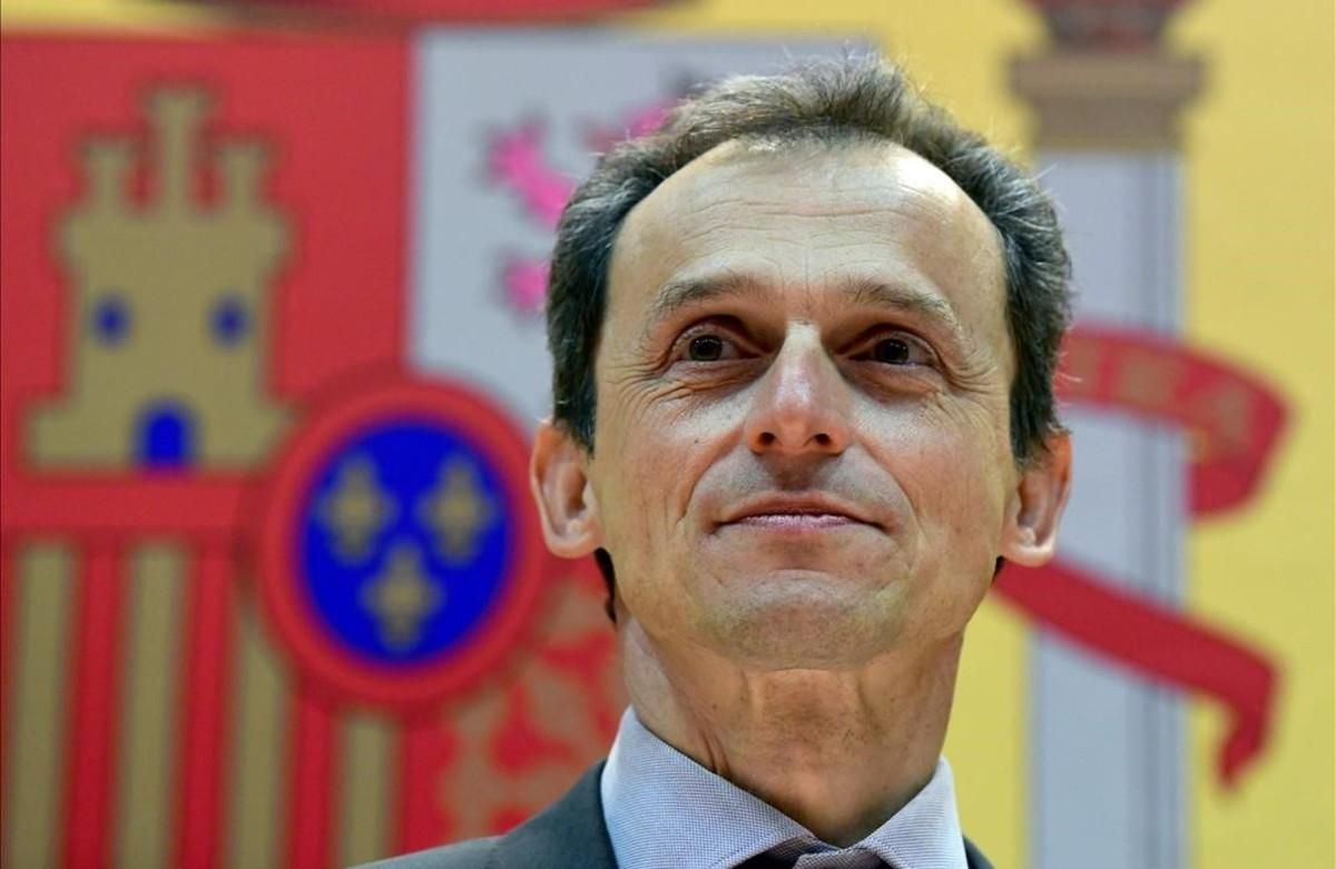 Pedro Duque, durante su toma de posesión como ministro de Ciencia. Pedro Duque, durante su toma de posesión como ministro de Ciencia.