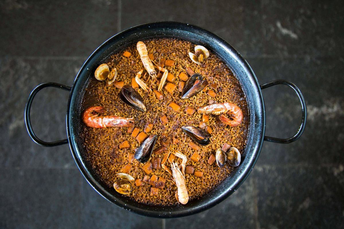 Paella de marisco del restaurante Arenal. Paella de marisco del restaurante Arenal.
