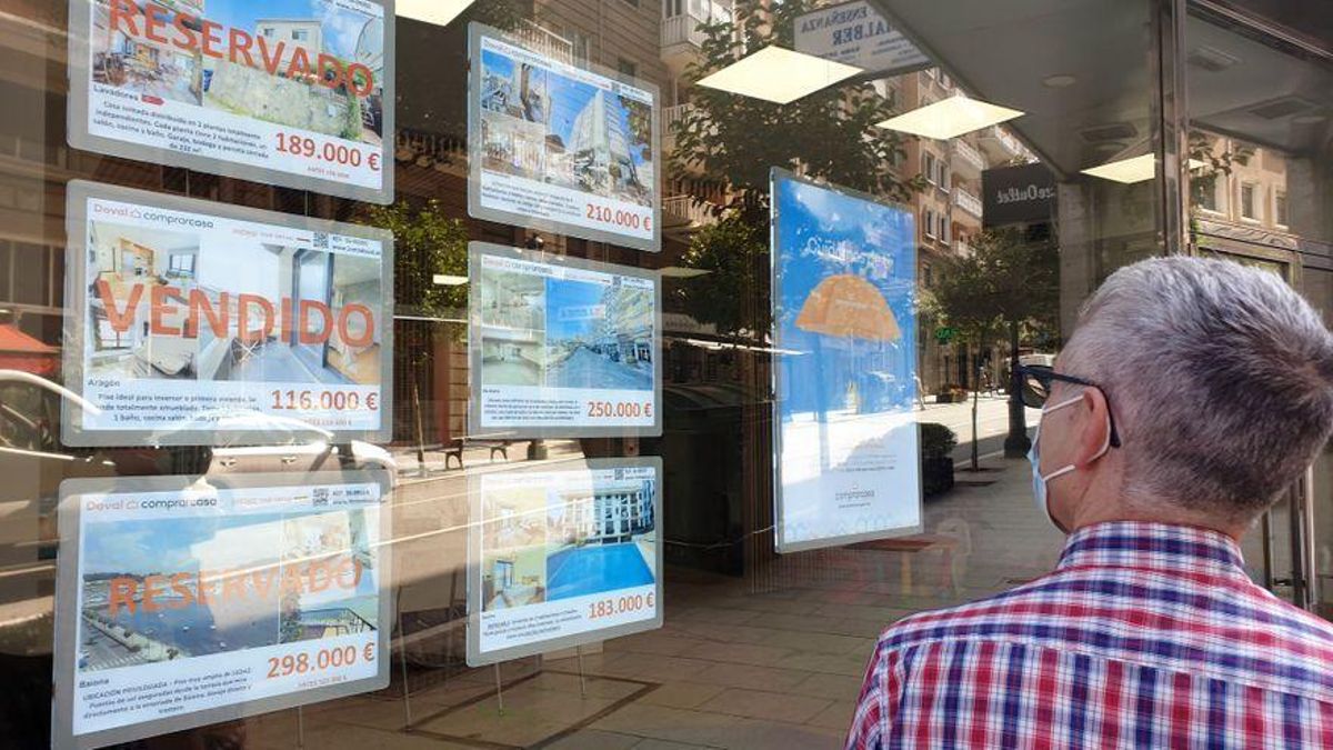 El PSOE se abre a negociar con ERC la ley de vivienda para atraerles a los Presupuestos El PSOE se abre a negociar con ERC la ley de vivienda para atraerles a los Presupuestos