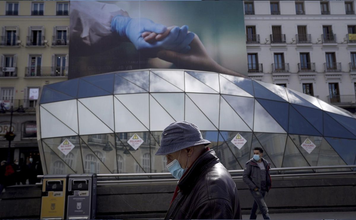 Ambiente en el centro de Madrid ante los anuncios de nuevas restricciones por el coronavirus. Ambiente en el centro de Madrid ante los anuncios de nuevas restricciones por el coronavirus.