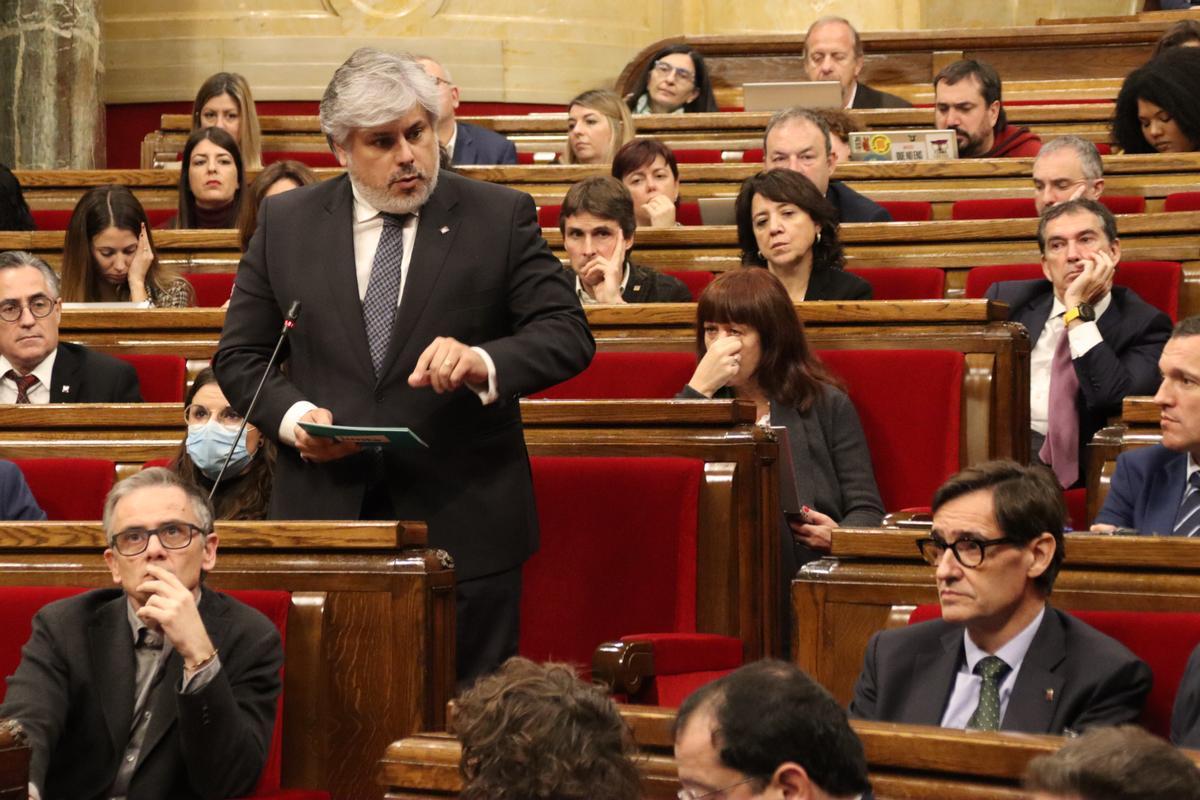 Junts registra el seu veto als pressupostos: «És un tripartit Aragonès-Colau-Sànchez»