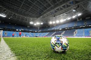 La UEFA trasllada la final de Sant Petersburg a París després de la invasió russa
