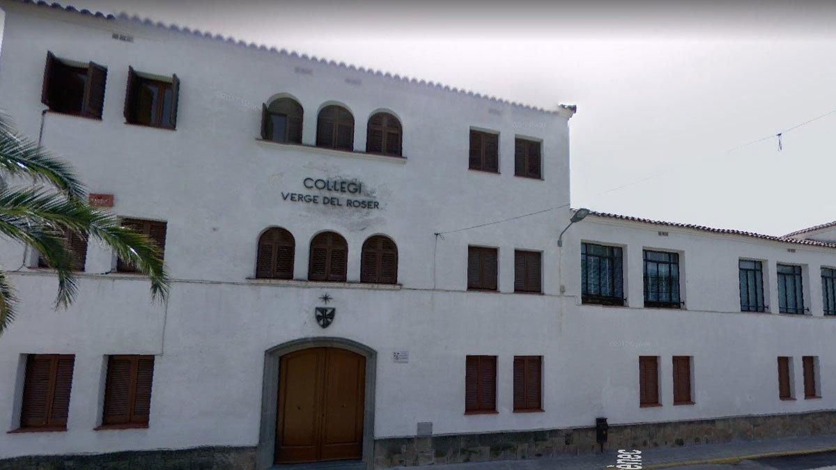 Quatre alumnes d'un institut de Vallirana, acusats de violar un company de 13 anys amb Asperger Quatre alumnes d'un institut de Vallirana, acusats de violar un company de 13 anys amb Asperger
