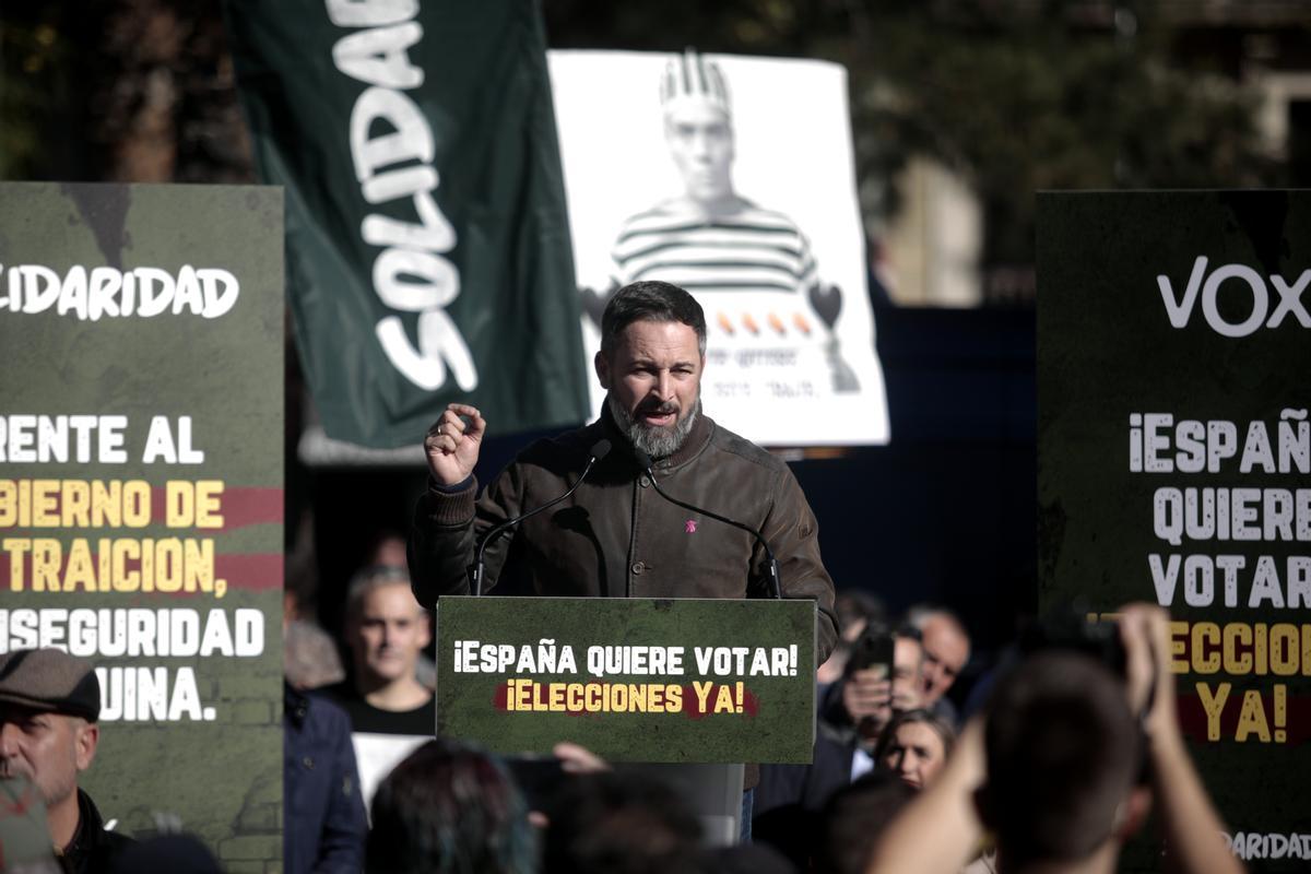 Santiago Abascal tilda de "infame" y "criminal" la ley del 'sí es sí' en un acto en Barcelona