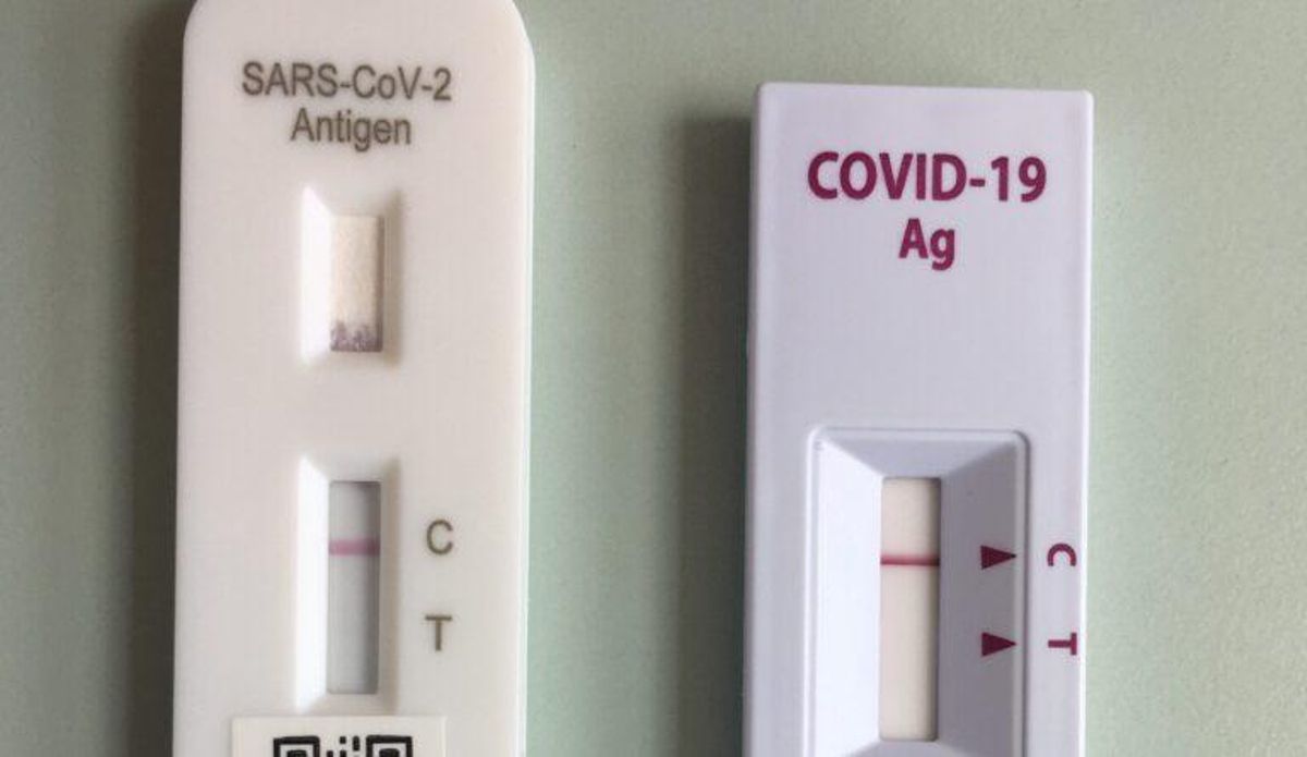 Dos tests de coronavirus Dos tests de coronavirus