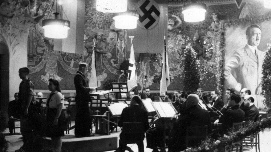  Nazis a Barcelona' y las esvásticas en el Palau de la Música