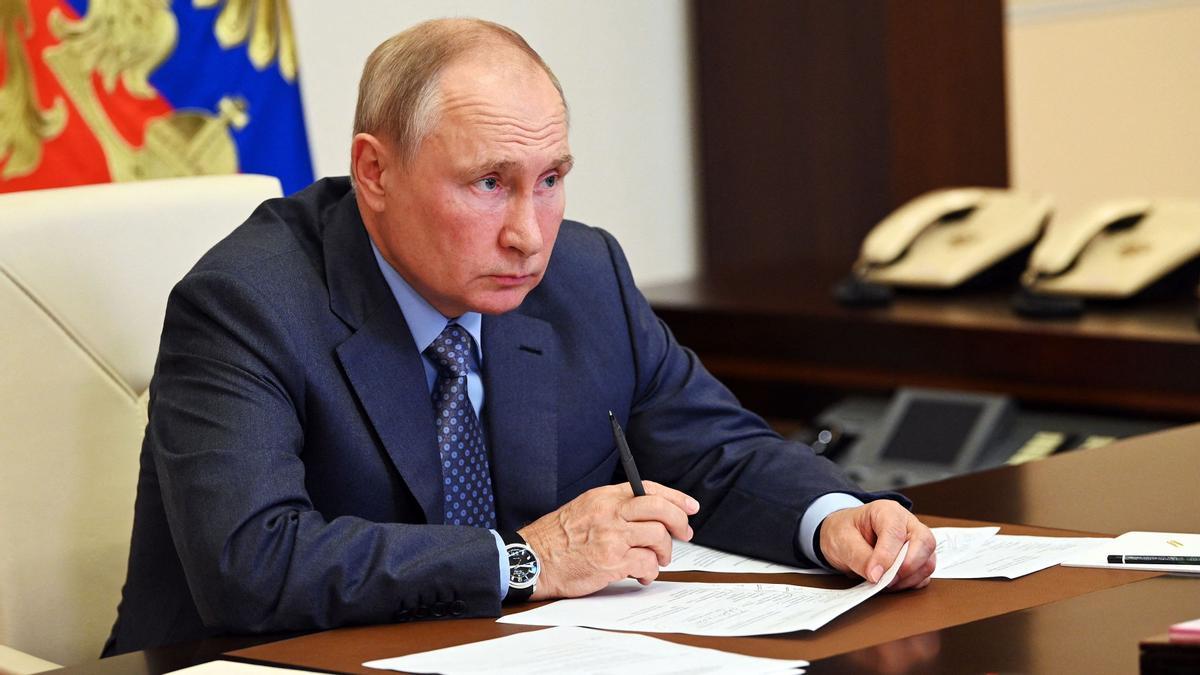 Vladimir Putin en su despacho.