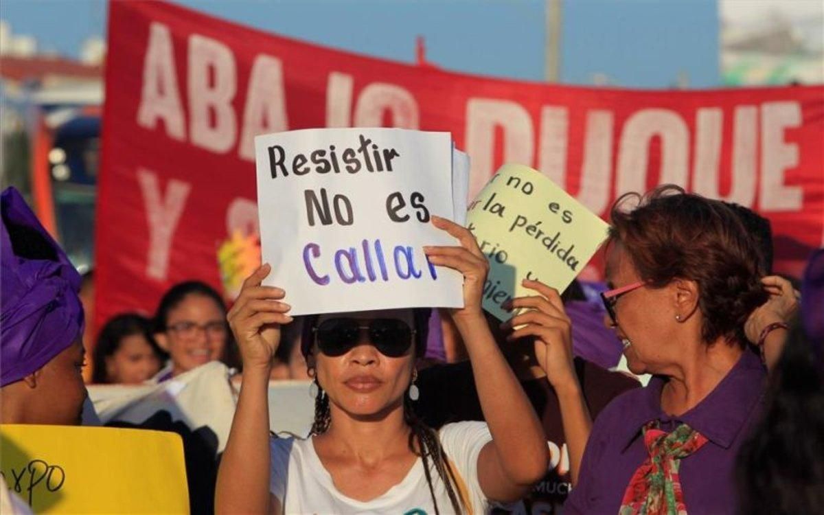 Protestas sociales en contra del presidente de Colombia, Iván Duque. Protestas sociales en contra del presidente de Colombia, Iván Duque.
