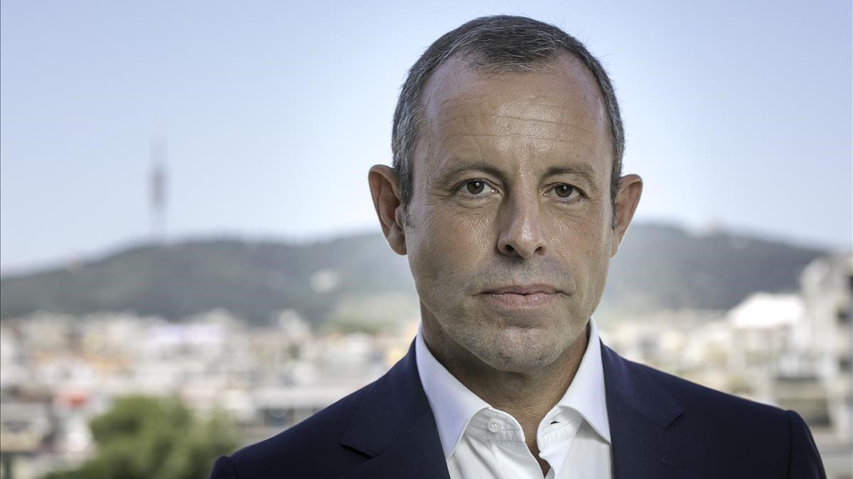 ¿Cuánto mide Sandro Rosell? A7a3f4e9-b716-41e3-ab1b-2a5d4d0921a3_alta-libre-aspect-ratio_default_0