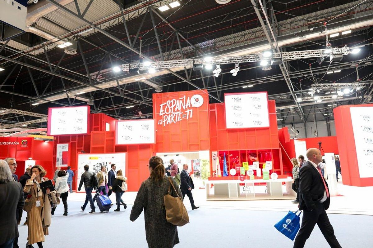 Entrada del pabellón de España en la Feria Internacional de Tusimo de Madrid (Fitur) Entrada del pabellón de España en la Feria Internacional de Tusimo de Madrid (Fitur)