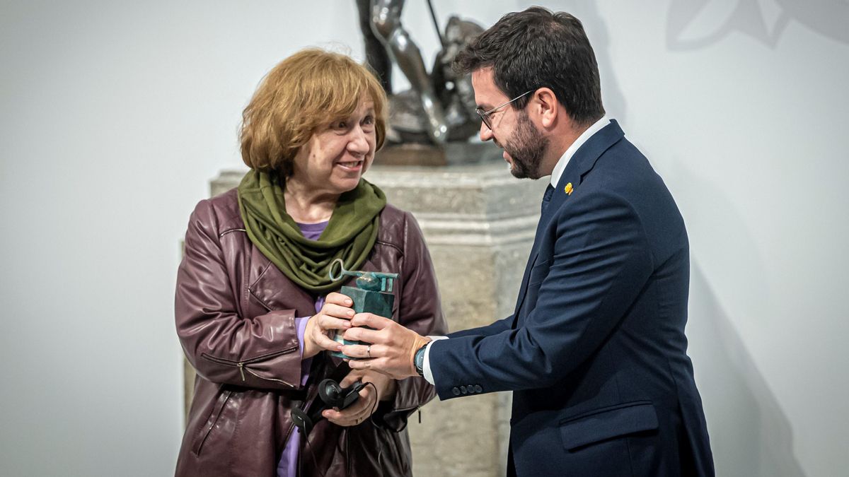 Svetlana Alexievich recibe el XXXIV Premi Internacional Catalunya | FOTOS