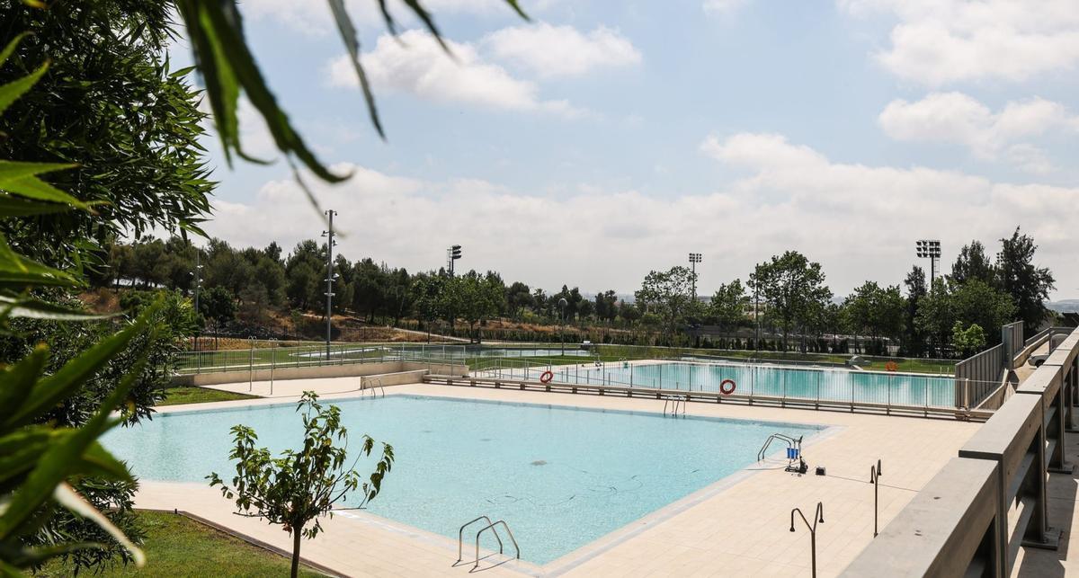 Sant Boi inicia la temporada de verano y abre las piscinas de la Muntanyeta