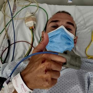 Valverde, en el hospital tras sufrir el atropello. 