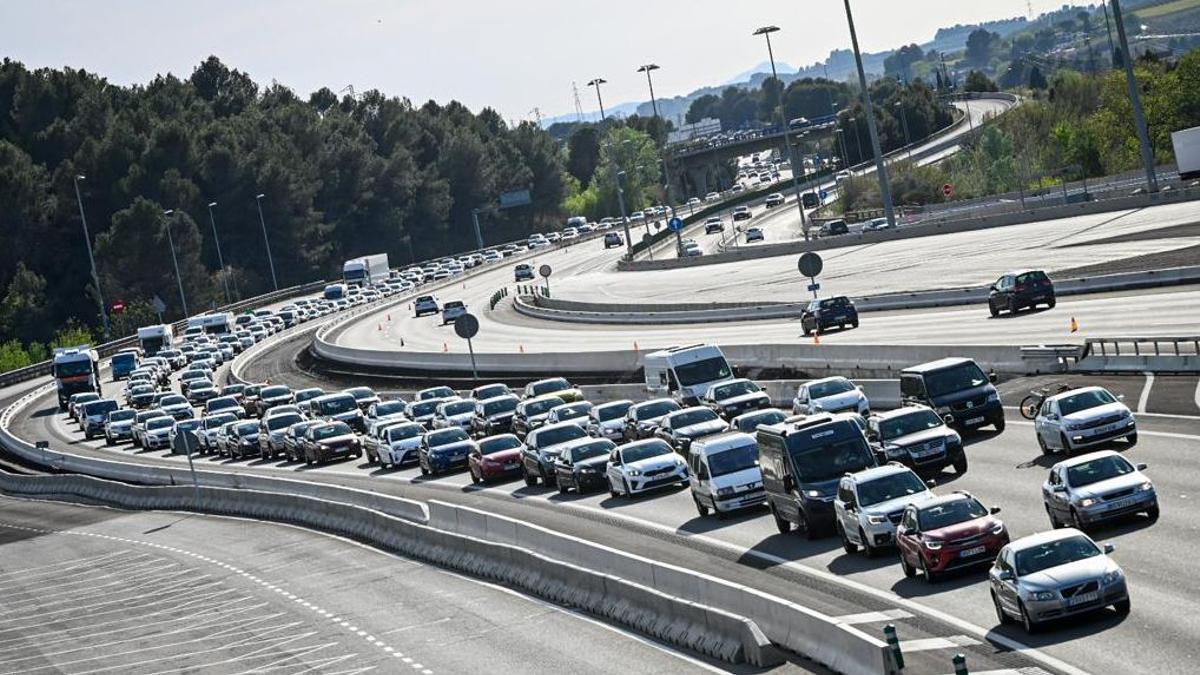 Un 88% de vehículos vuelven a Barcelona en la Operación retorno de Semana Santa