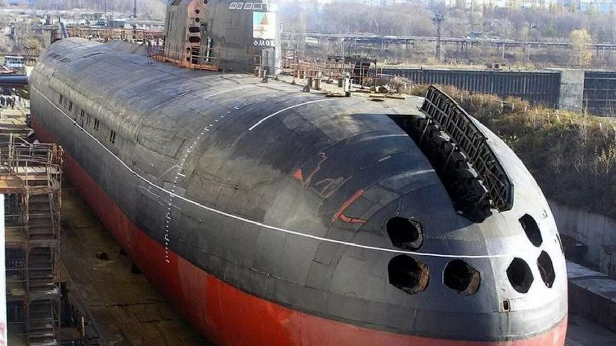 El submarino Belgorod en el astillero, en 2019.