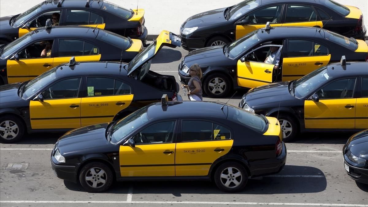 Noves mobilitzacions de taxistes a Barcelona Noves mobilitzacions de taxistes a Barcelona