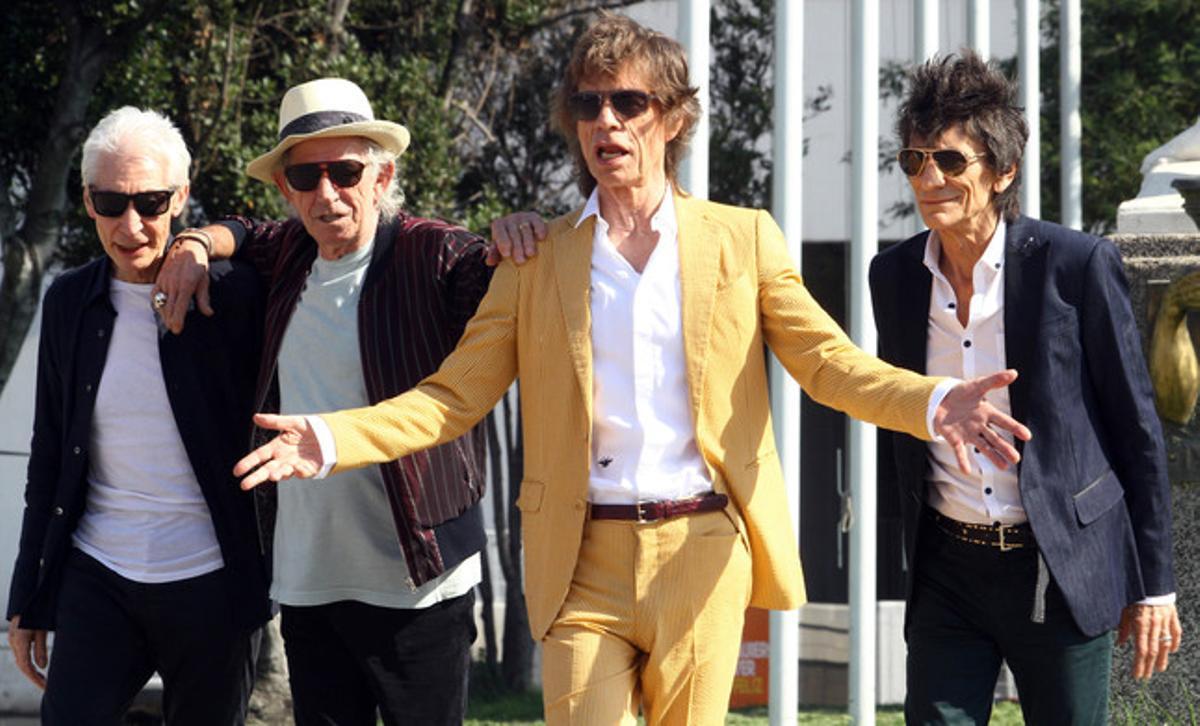 Charlie Watts, Keith Richards, Mick Jagger y Ronnie Wood, llegando al Estadio Nacional de Santiago de Chile, el pasado lunes.