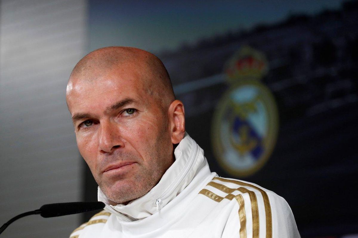 El técnico del Madrid Zinedine Zidane este viernes en rueda de prensa. El técnico del Madrid Zinedine Zidane este viernes en rueda de prensa.